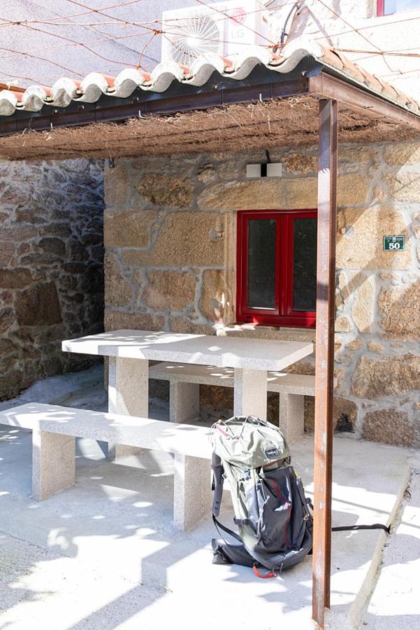Padrón A Casa Antiga Do Monte Apartamentos Turisticos - Lestrove מראה חיצוני תמונה