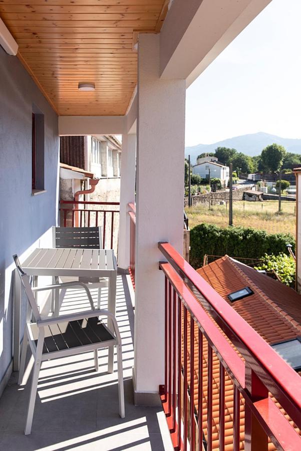 Padrón A Casa Antiga Do Monte Apartamentos Turisticos - Lestrove מראה חיצוני תמונה
